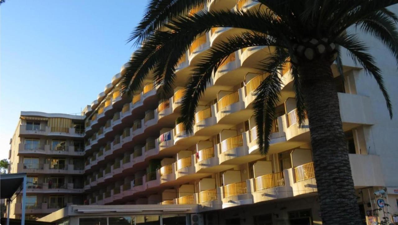 Bonito Apartamento Con Piscina سالو المظهر الخارجي الصورة