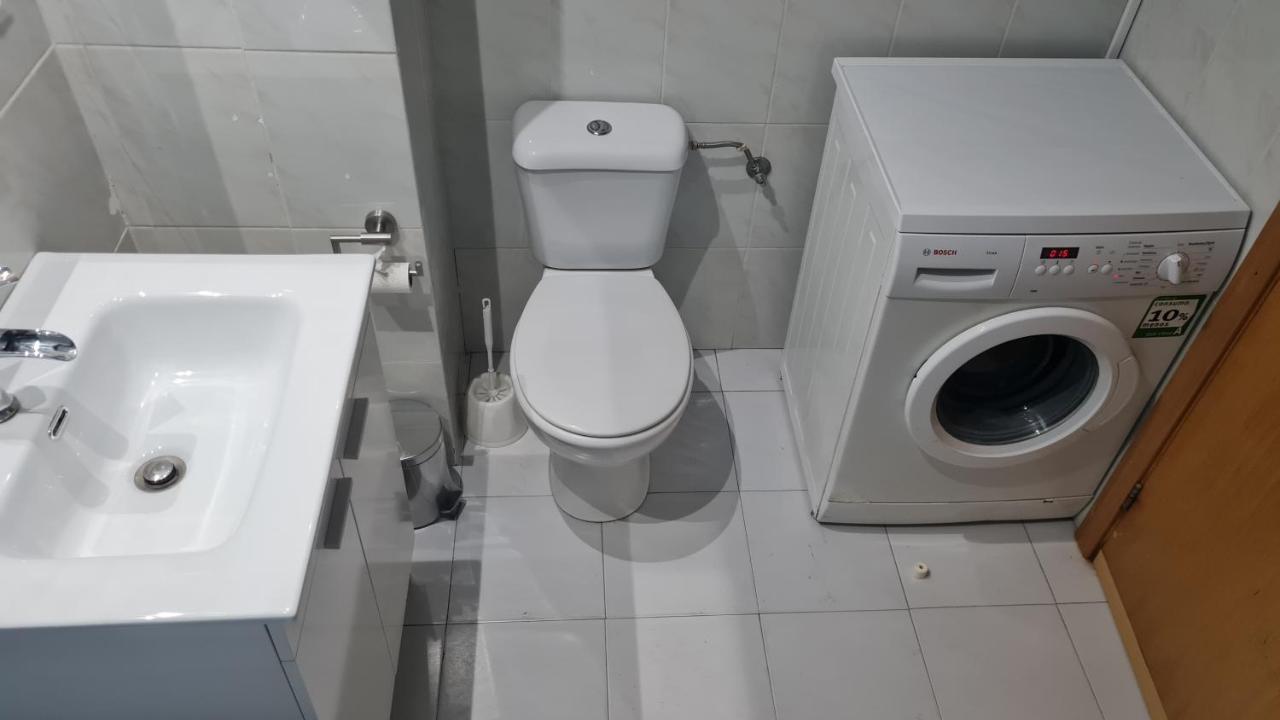 Bonito Apartamento Con Piscina سالو المظهر الخارجي الصورة