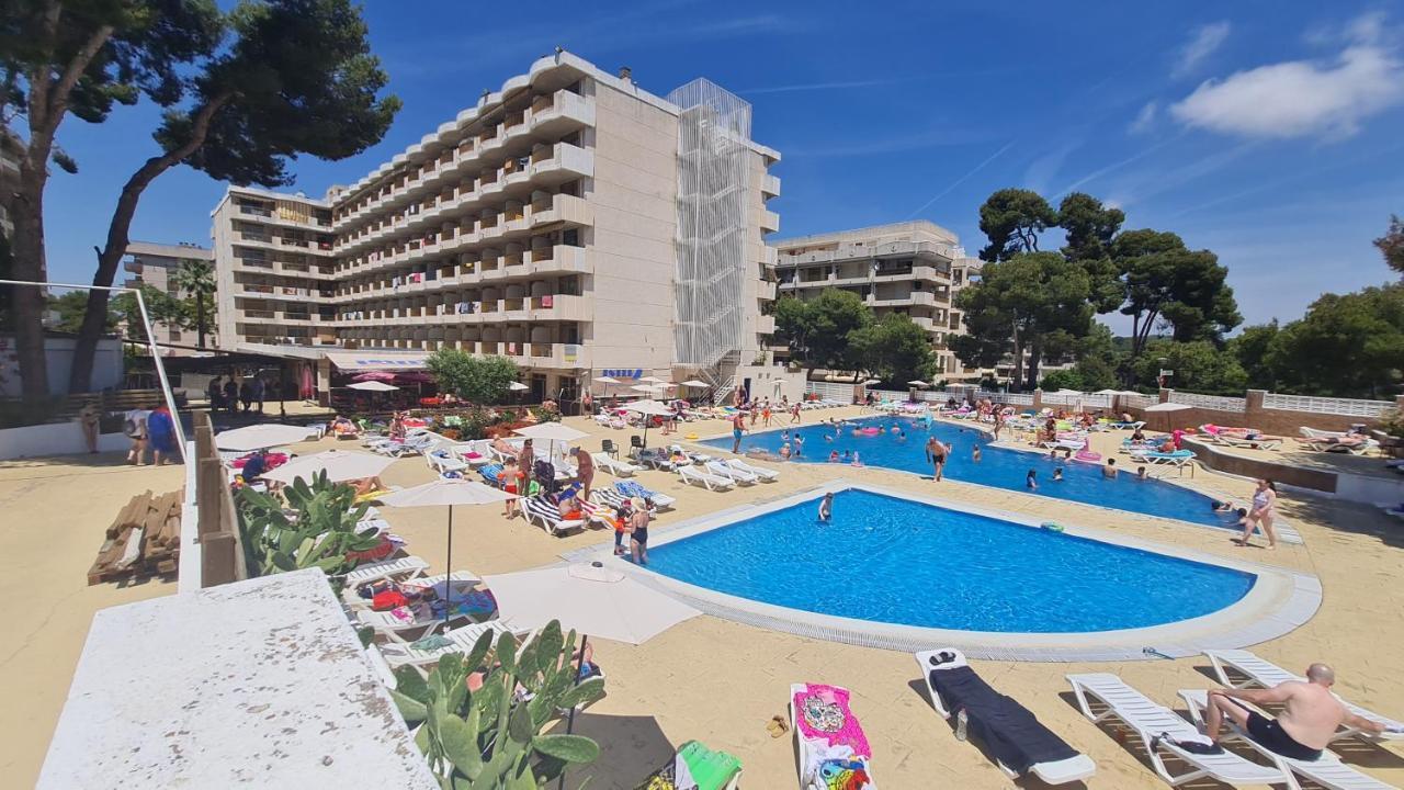 Bonito Apartamento Con Piscina سالو المظهر الخارجي الصورة